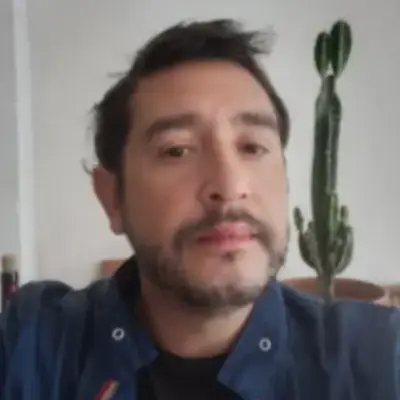 Bartender e Instructor en coctelería internacional